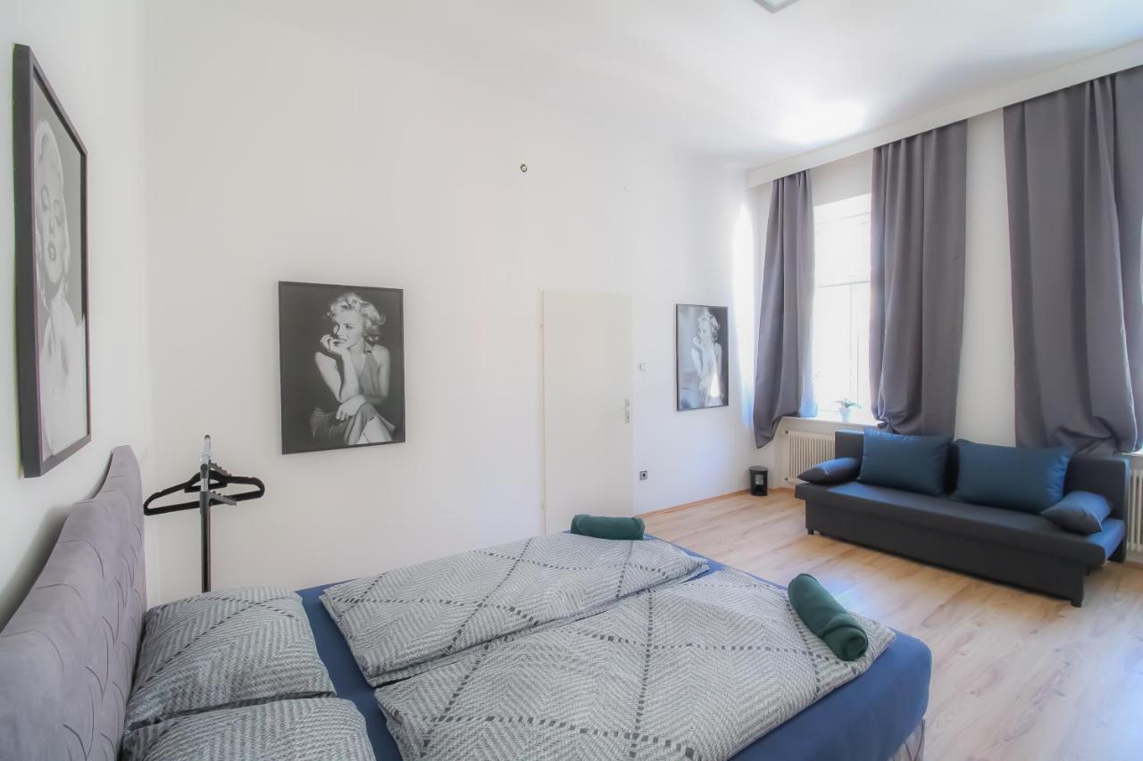 Ss Family 3 Bedroom Apartment In Praterstern Area Dw8 Wien Exterior foto